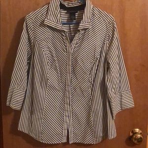 Lane Bryant size 18 woman’s button up shirt